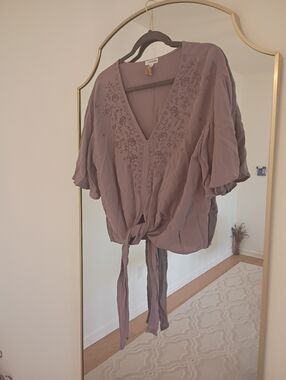 Embroidered Tie-Front Women’s Top in Purple